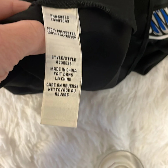 Sleeveless Layered Top SzM - Picture 5 of 7